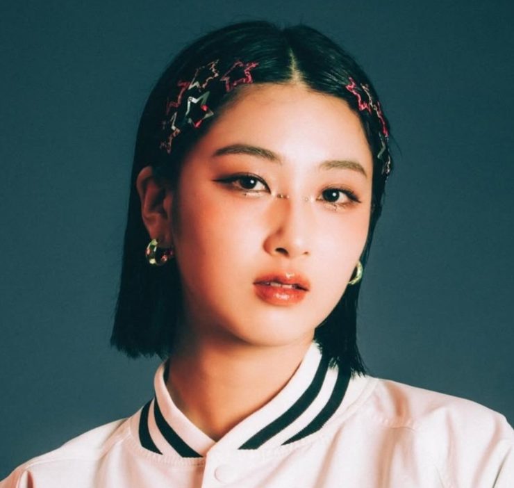 HANA　MOMOKA